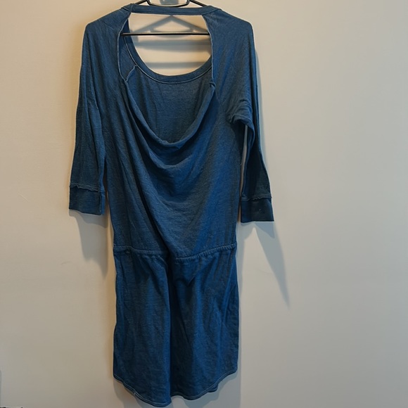 NWOT, Chaser, Women’s, three-quarter sleeve dress, tie at waist, drape back - Picture 3 of 6